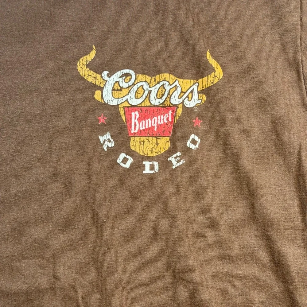 Coors Banquet Rodeo Mens T-Shirt Brown Graphic Tee Bull Skull Western Large